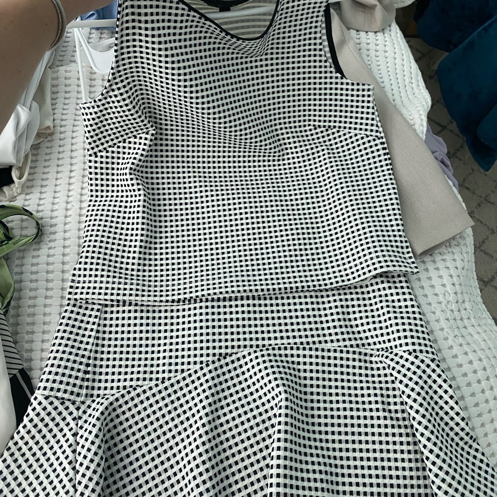 Skirt and tank set, can be worn together or separate